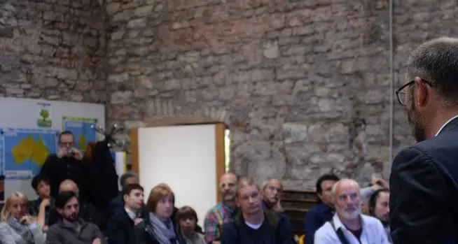 Vigilantes privati e armati per la Portela