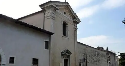 Via libera all’hotel nel convento