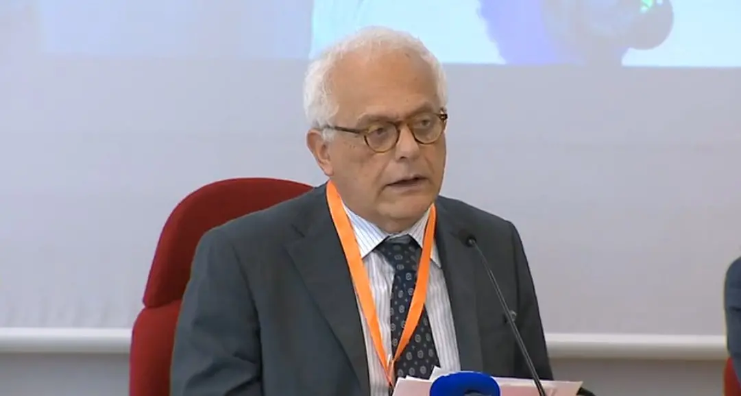 Visco: \"Dall'Italia centinaia di miliardi nei paradisi fiscali\"