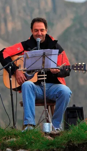 Suoni delle Dolomiti al via con Neri Marcorè che canta De Andrè