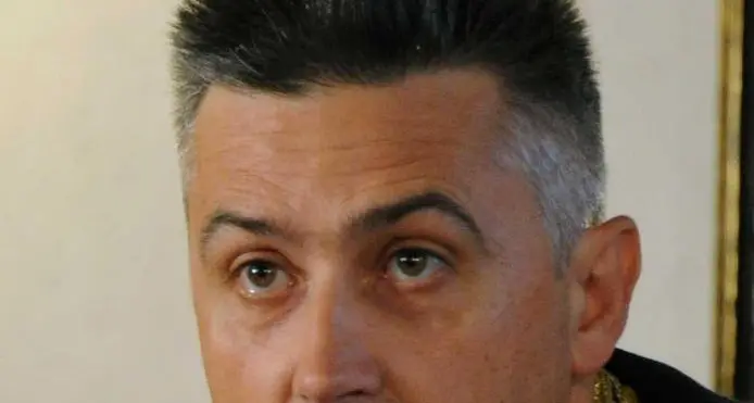 In due sul motorino a 16 anni: via libera