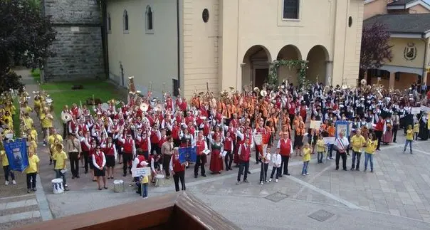 Inno al Trentino suonato da duecento musicisti