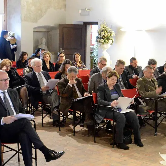 Costretto al mutuo per curare la moglie