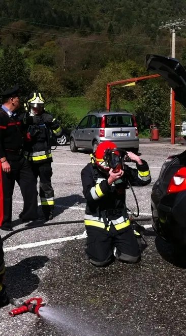 Storo, fa il pieno di Gpl e l’auto rischia di esplodere