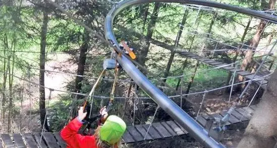 Catinaccio, da luglio si vola tra gli alberi
