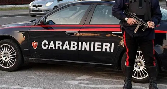 Furto all’Unicredit, rubati settemila euro