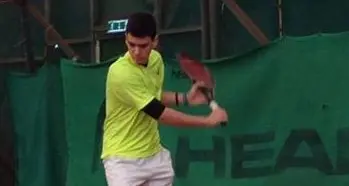 Tennis. Zampoli sfortunato al Torneo di Natale
