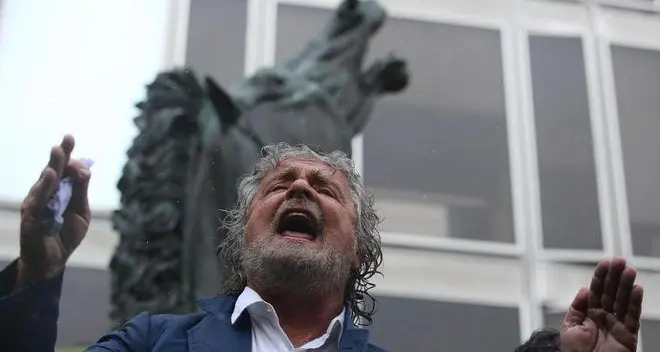 Dellai contro Grillo: «Basta attacchi a Napolitano»