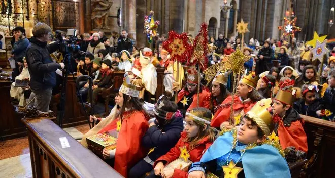 La “magica” missione dei Cantori della Stella