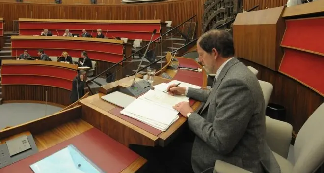 Pacher: “Garantiremo risorse per gli ammortizzatori sociali\"