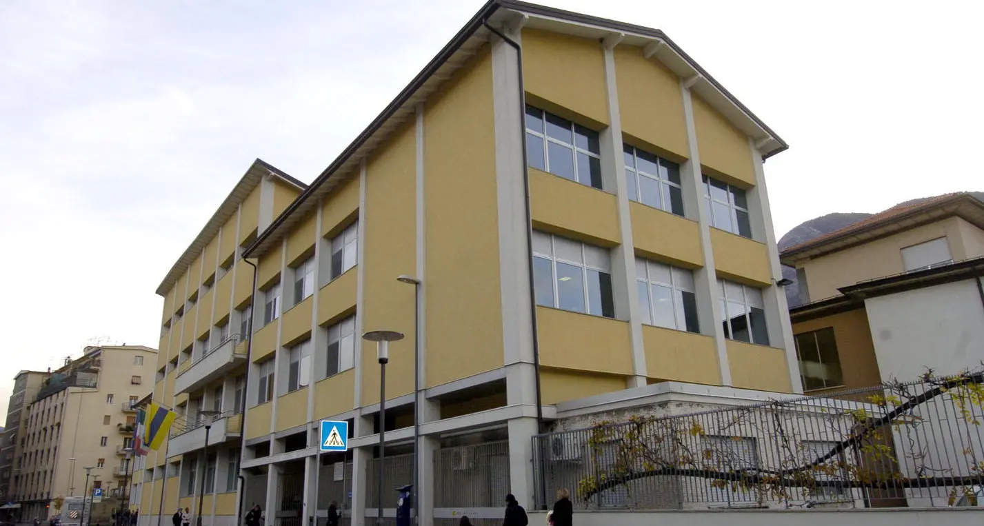 Scuole private, la giunta Rossi concede lo sconto