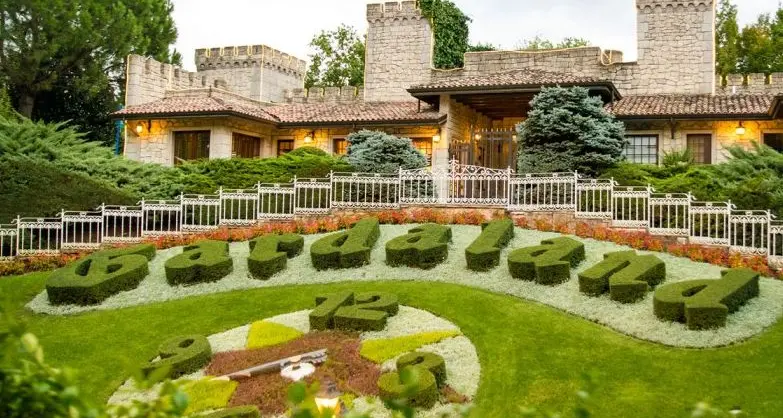 Gardaland, bimba sbalzata dalle \"tazze rotanti\"