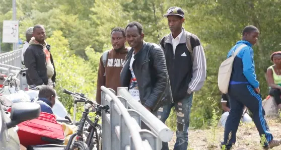 In un mese l'Austria ha respinto 729 profughi al Brennero