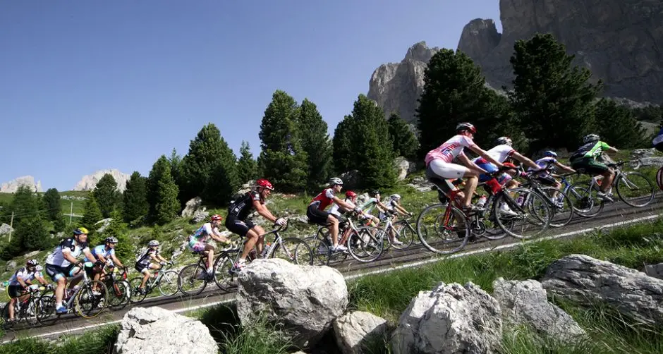 Che festa la Maratona dles Dolomites / FOTO