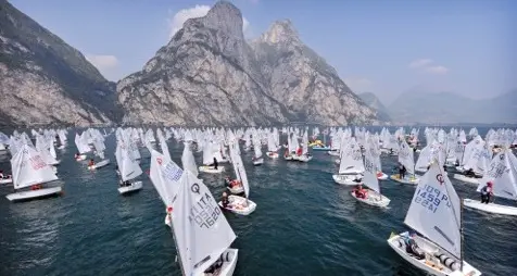 No alle barche solari sul Garda trentino