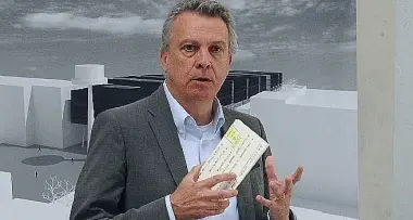 Bizzo: sindaci, stipendi da tagliare