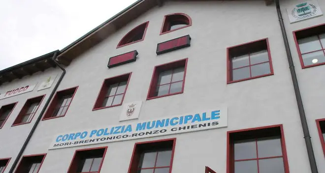 Minacce con la pistola, indagato