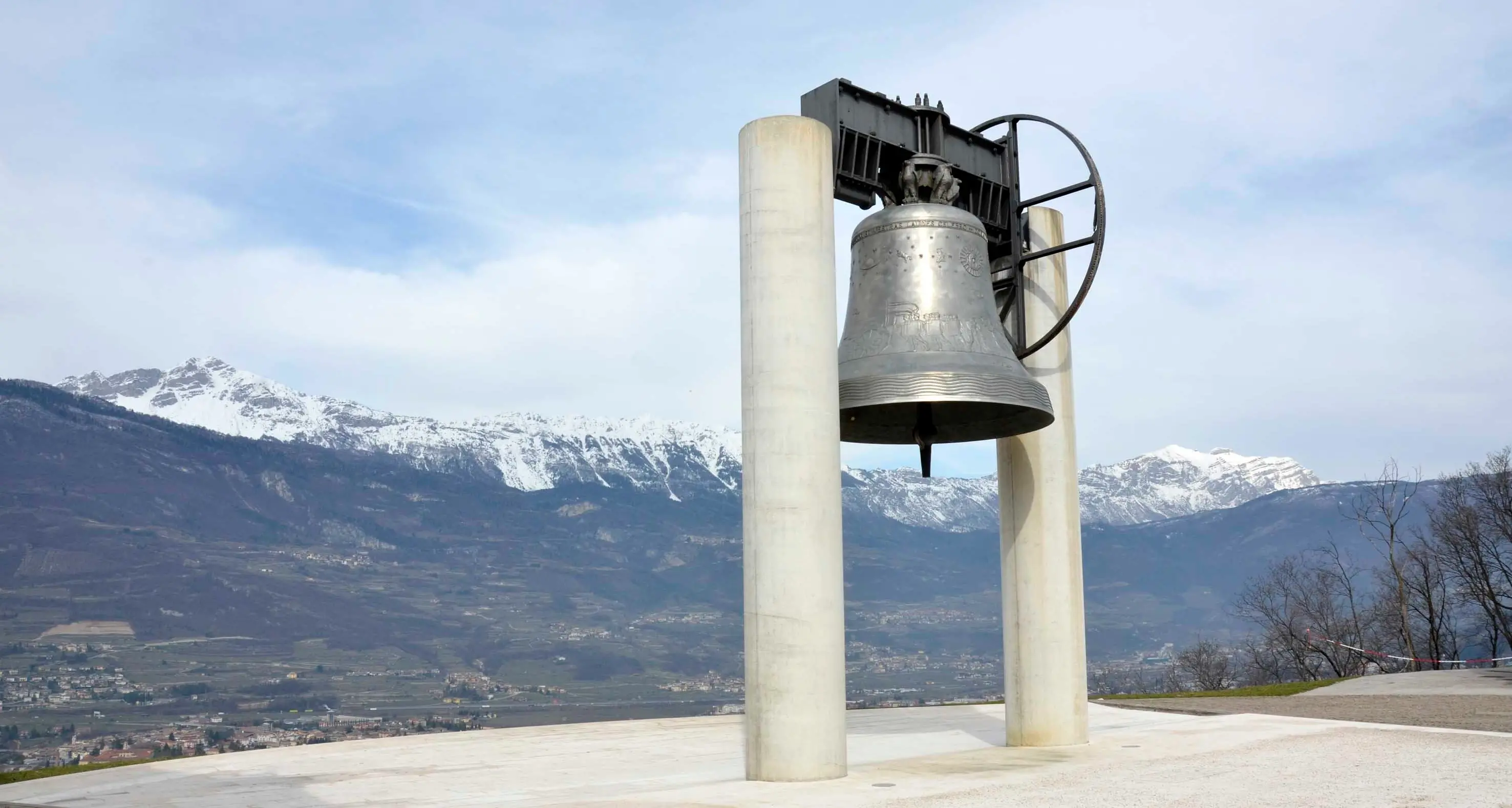 La Campana dei Caduti è di nuovo ferma