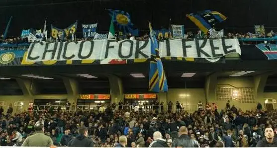 «Chico Forti free» in curva nord
