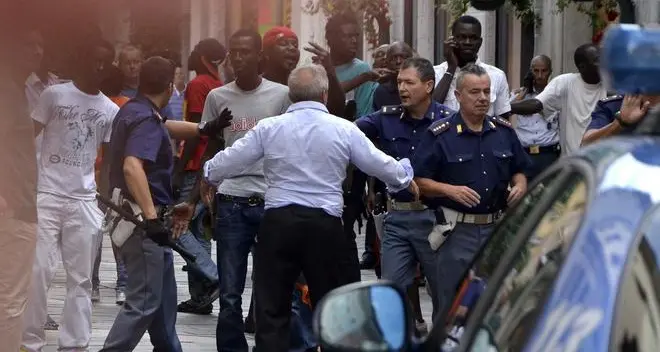 «Guerriglia» di piazza Dante, 14 condanne