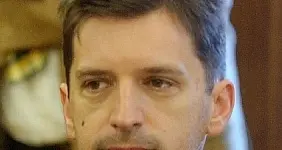 Porte girevoli, la fine sembra segnata