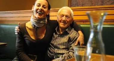 «Adottato» a 89 anni come nonno