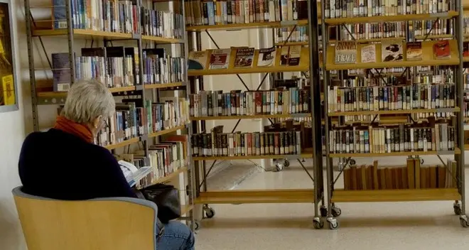 Anche la biblioteca comunale va su Facebook