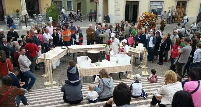 Levico, festa del latte per 15 mila
