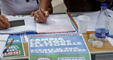 Referendum, ultimi giorni per raccogliere le firme