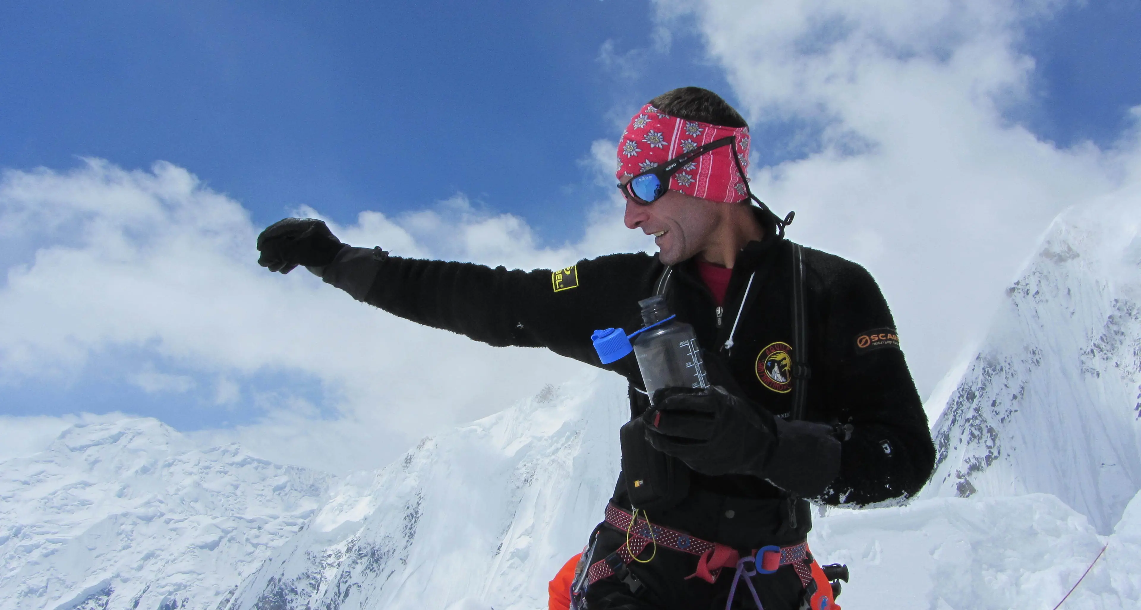 Nepal, Corona conquista il primo Ottomila del dopo terremoto