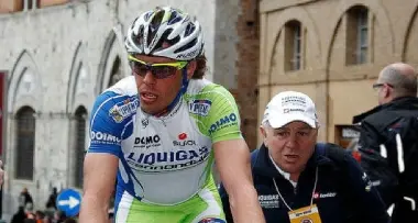 Ciclismo: Daniel Oss, maledetta primavera