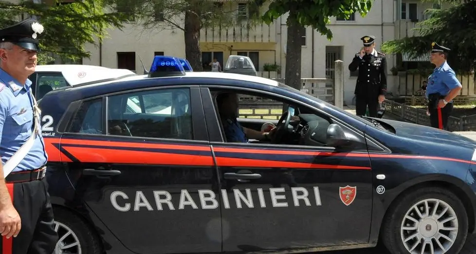 Falsi operatori dell’Enel, allertati i carabinieri