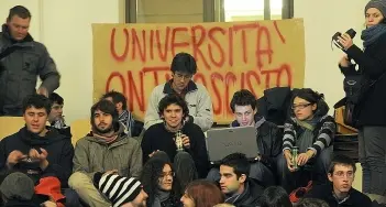 Trento: Sociologia occupata, studenti divisi