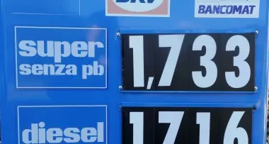 Benzina, «tesoretto» trentino