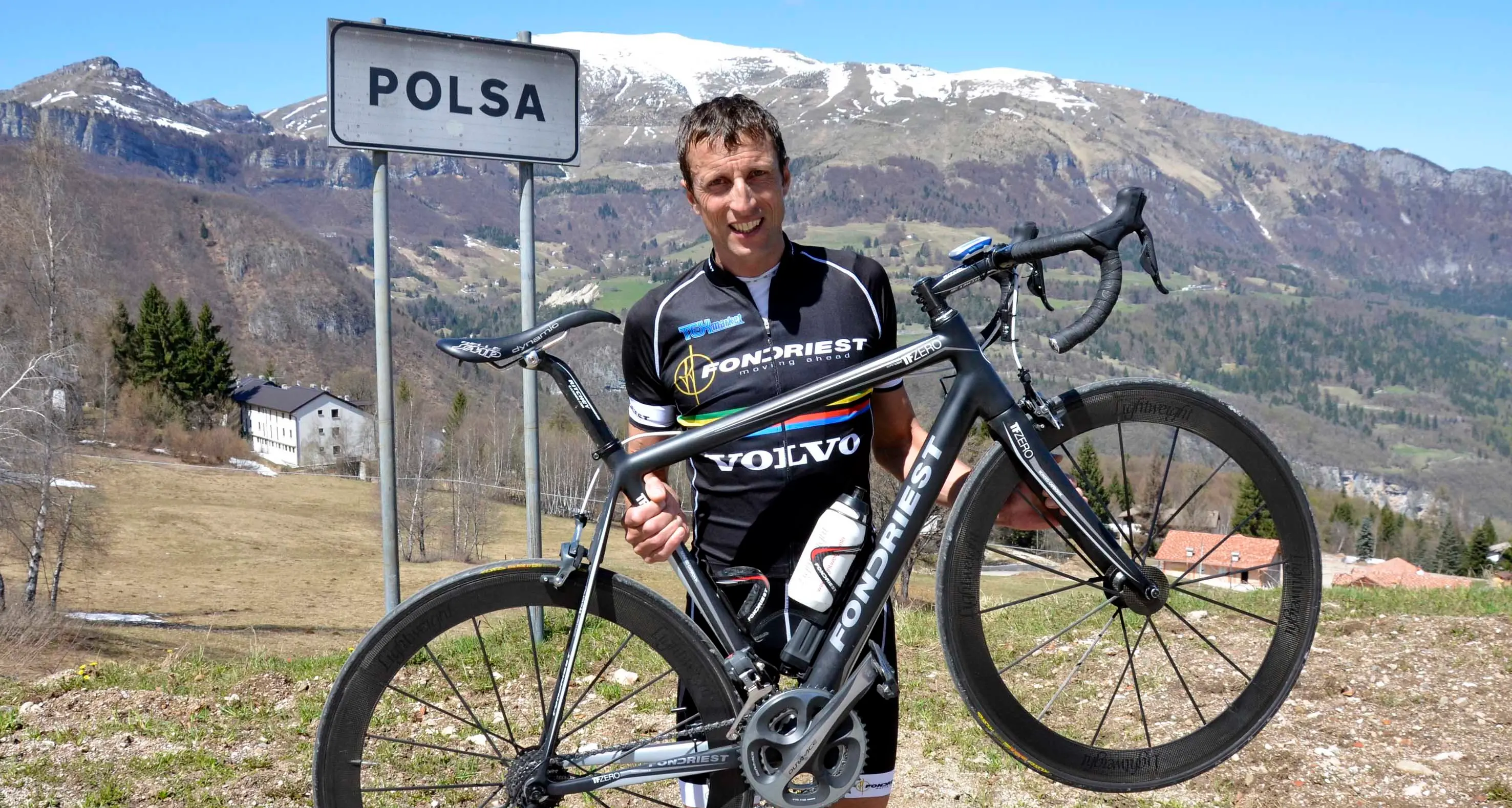 Mobilità sostenibile con i campioni del ciclismo
