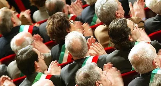 Tagli alla spesa, Dellai convoca i sindaci