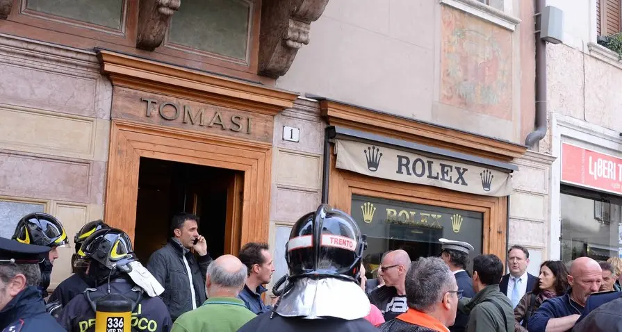 Rapina di Rolex alla gioielleria Tomasi: la banda dei lituani patteggia