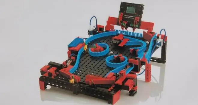 Tutti i segreti dei robot svelati nelle aule del Curie