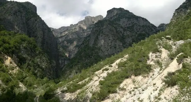 Alpinisti e storici: «No alla cava in val Prigioni»