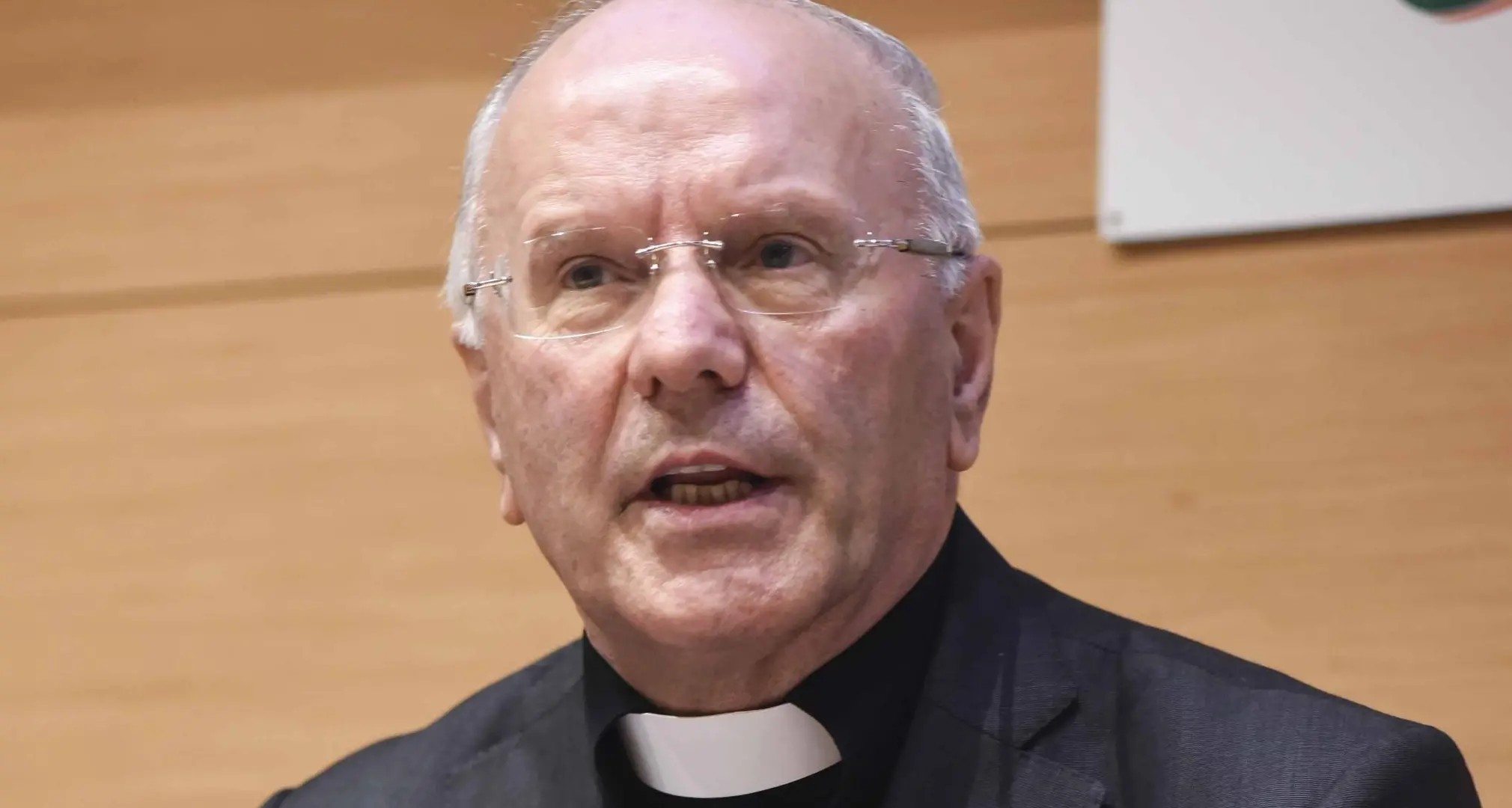Lectio degasperiana, Galantino dà forfait