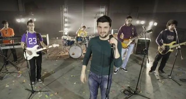 Poor Works, band in corsa per «Amici»