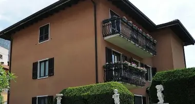 La denuncia: \"Narcotizzata per rubarmi i gioielli\"