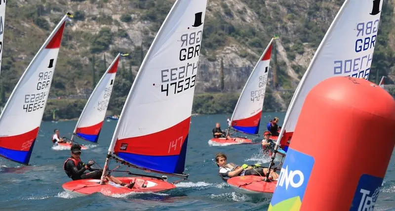 Zeni e Ramazzotti sempre in testa al Mondiale Topper di Riva