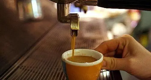 Caffè «amaro»: a Moena 1 euro e 20