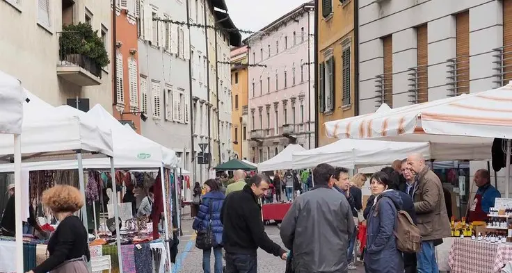 Portela, mercato solidale per cacciare il crimine