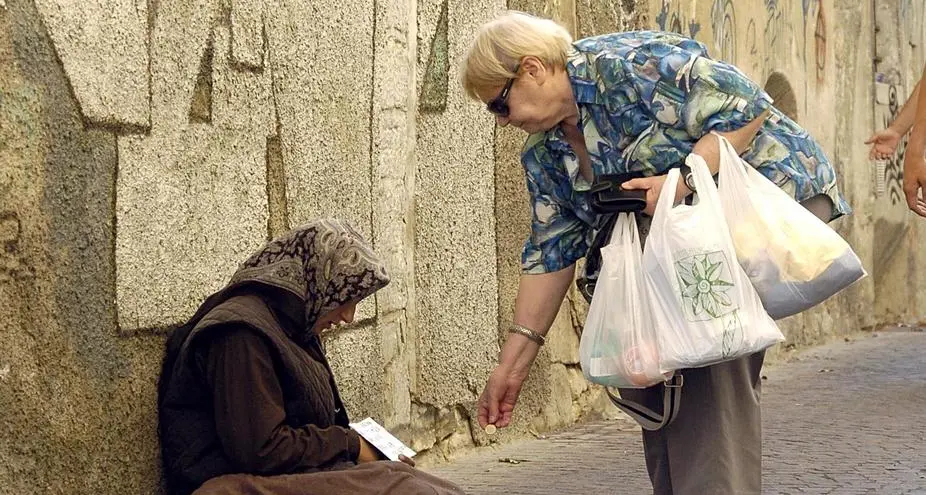 Il Comune rilancia il fondo per i poveri
