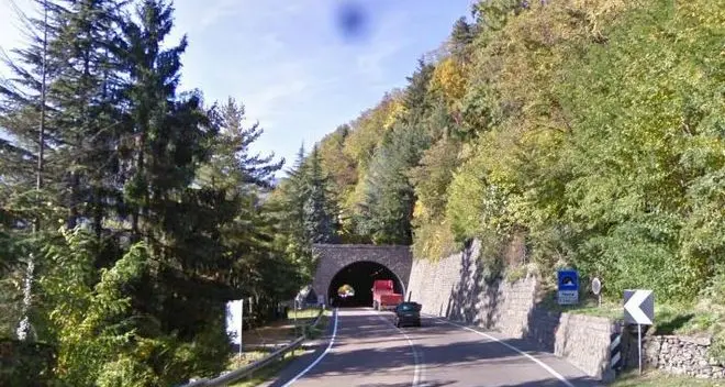 Tenna: 1,2 milioni per la galleria