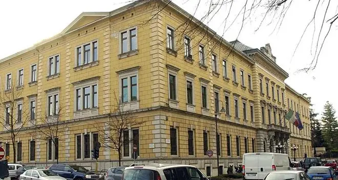 Violenza sessuale, imprenditore nei guai