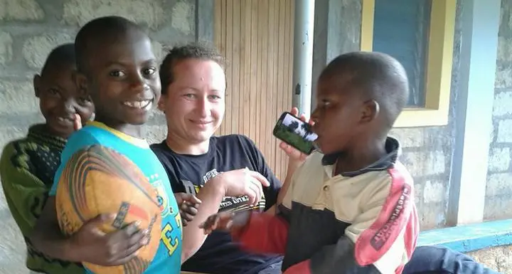 Il “Rugby Trento” va in meta in Kenya tra i bimbi della slum