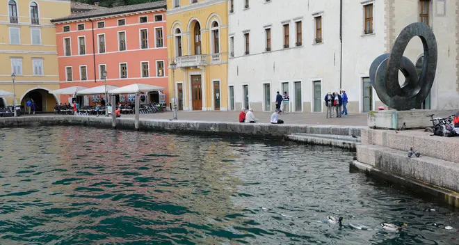 Lago di Garda mai così alto a primavera